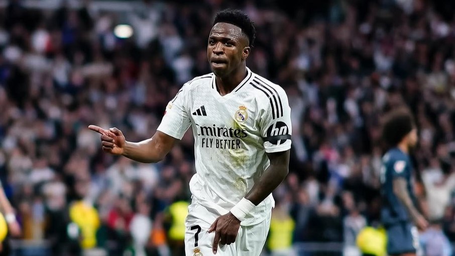  O Real Madrid, de Vini Jr, estreia nesta terça-feira no Espanhol