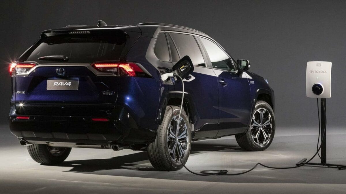 RAV4 PHEV - Foto: divulgação