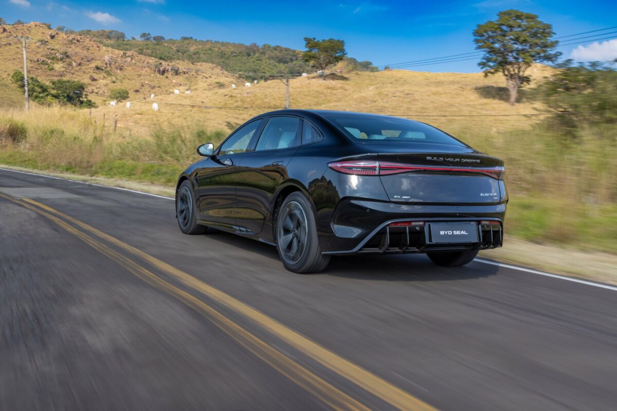 Carros Elétricos