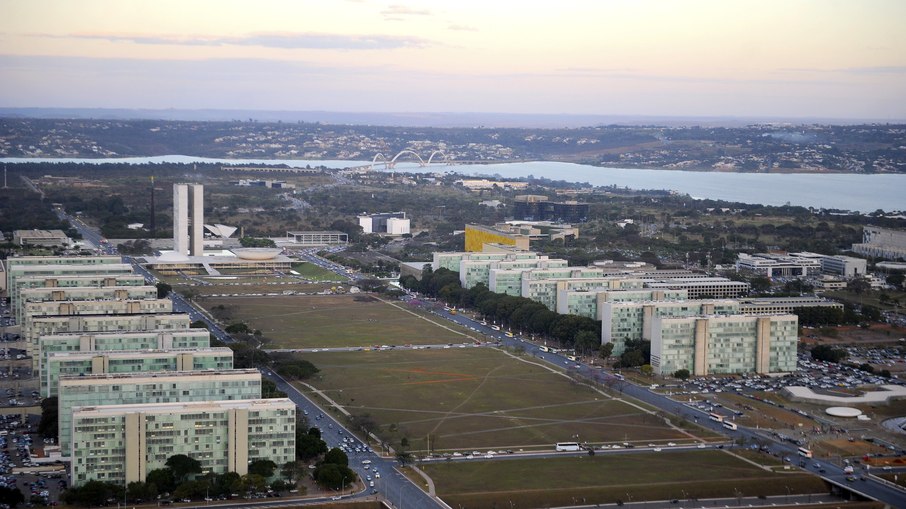 Vista aérea da Esplanada dos Ministérios, em Brasília