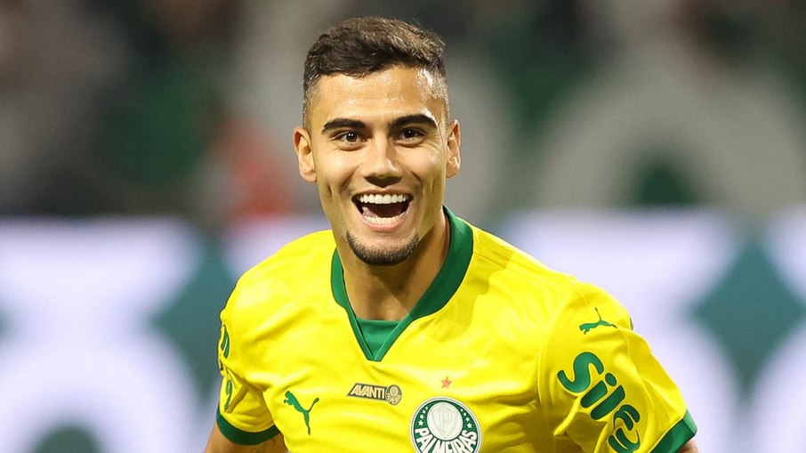 Andreas Pereira celebra gol pelo Palmeiras