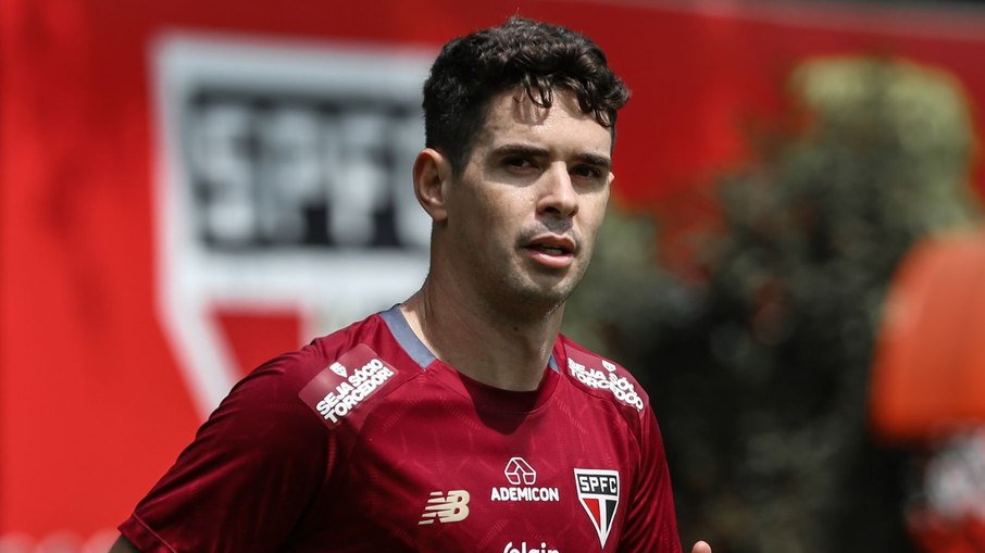 Oscar de volta? Meia deve reforçar São Paulo em momento decisivo
