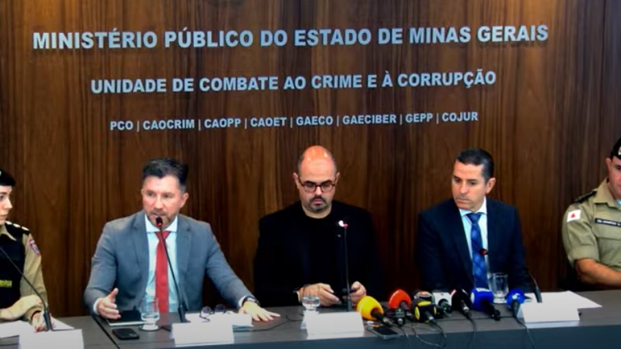Coletiva de imprensa sobre a Operação Custos Fidelis