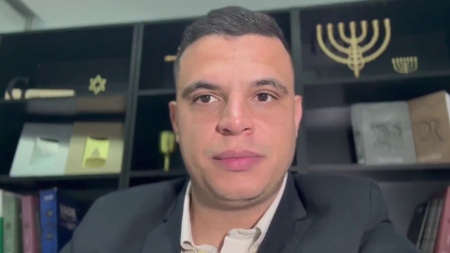 Pastor é investigado por cobrar por orações e milagres