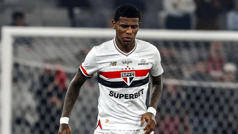 Pesadelo: São Paulo perde Arboleda e volta a sofrer com lesões Pesadelo: São Paulo perde Arboleda e volta a sofrer com lesões
