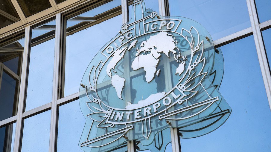 A Interpol mantém um programa que busca descobrir identidades de vítimas