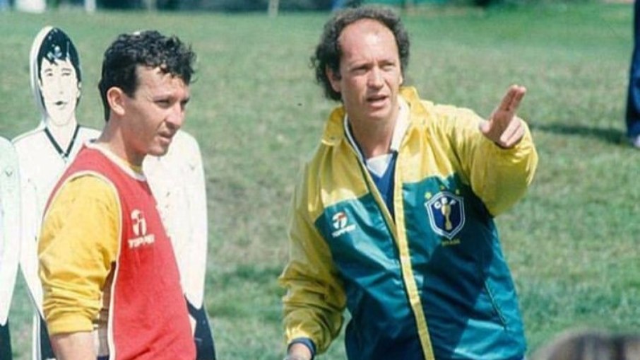Neto e Paulo Roberto Falcão em uma sessão de treinamentos da Seleção Neto e Paulo Roberto Falcão em uma sessão de treinamentos da Seleção