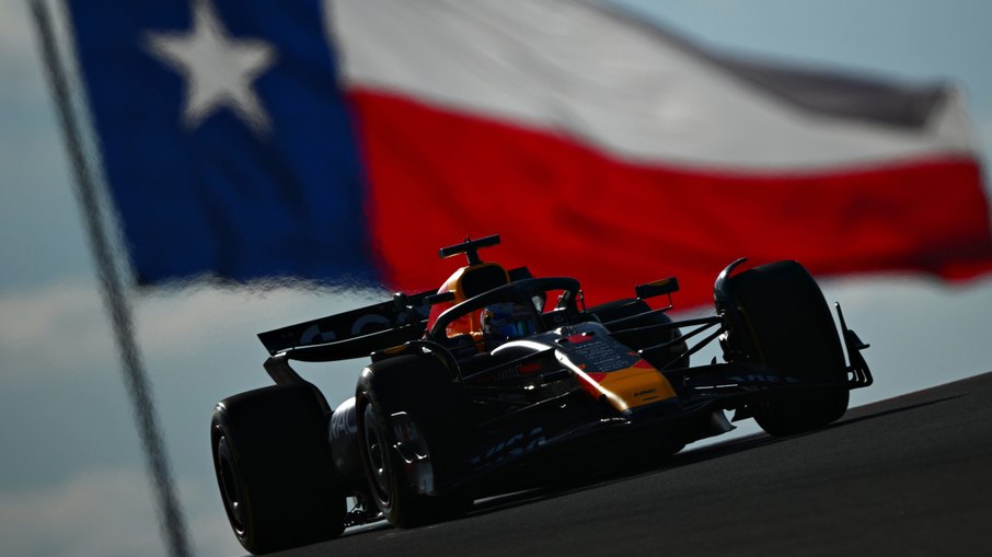 O holandês Max Verstappen larga na pole position na sprint do GP dos Estados Unidos de Fórmula 1 O holandês Max Verstappen larga na pole position na sprint do GP dos Estados Unidos de Fórmula 1