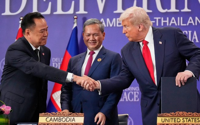 EUA anunciaram acordos com Tailândia e Camboja após assinatura do cessar-fogo