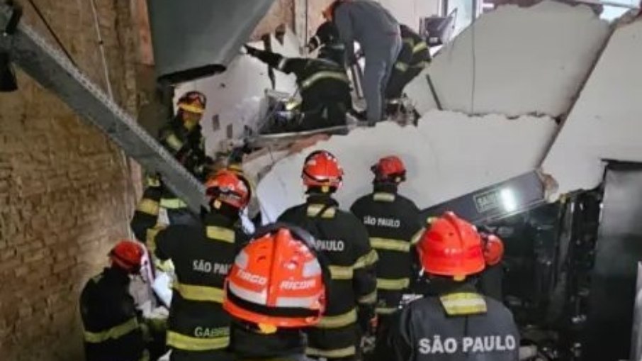 Desabamento no restaurante Jamile.