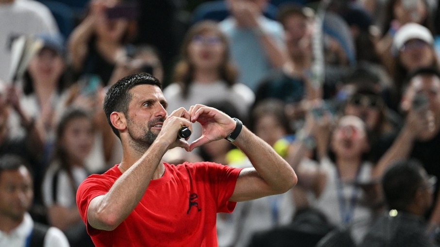 Djokovic perde e está fora do Masters 1000 de Xangai Djokovic perde e está fora do Masters 1000 de Xangai