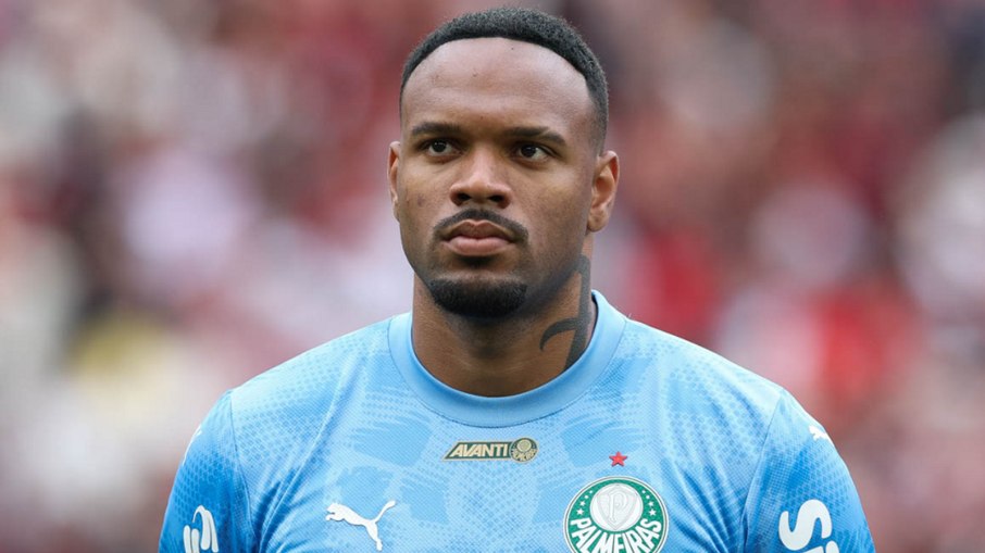 Carlos Miguel estreou no Palmeiras contra o Flamengo