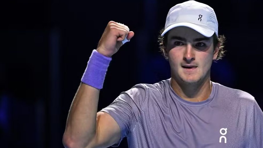 João Fonseca estreia no Masters 1000 de Paris contra Denis Shapovalov João Fonseca estreia no Masters 1000 de Paris contra Denis Shapovalov