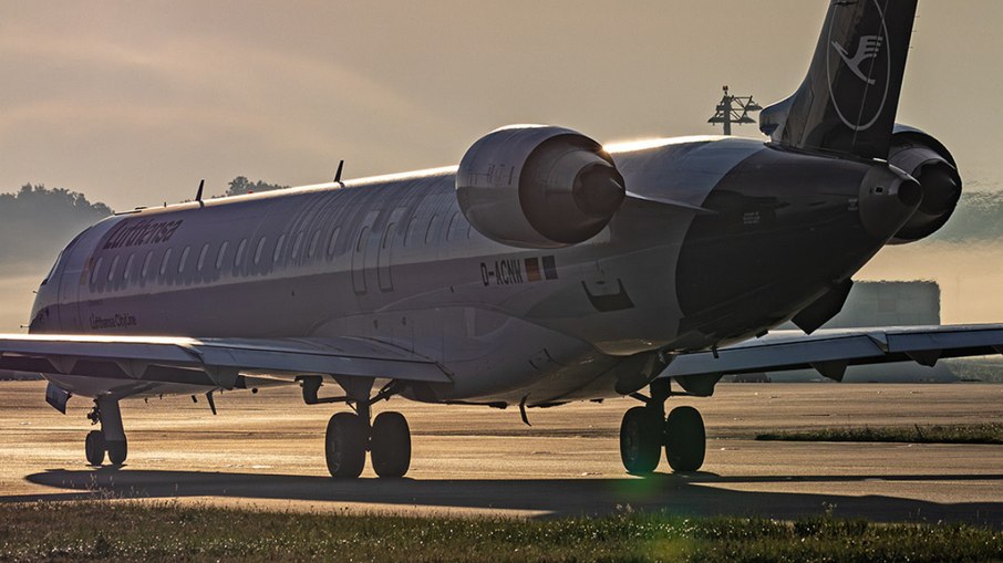 Avião no aeroporto de Munique, na Alemanha