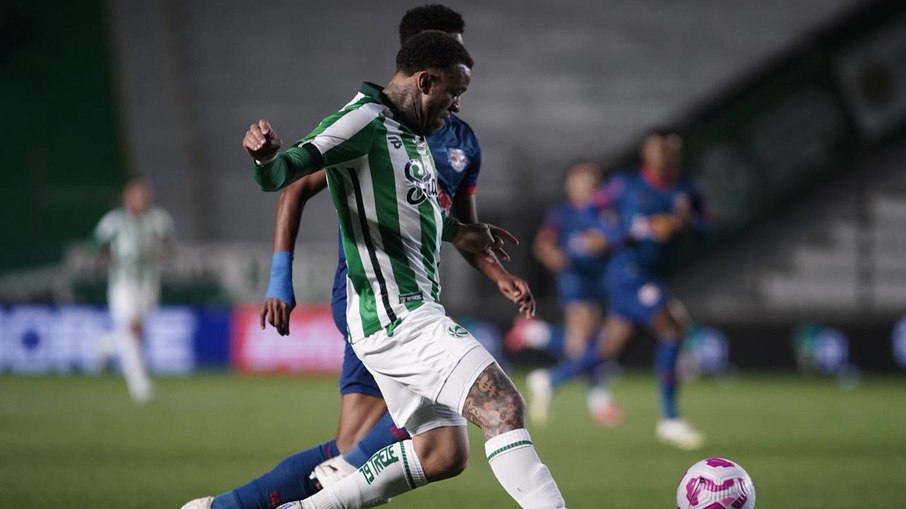 Juventude vence RB Bragantino e ajuda São Paulo no Brasileirão