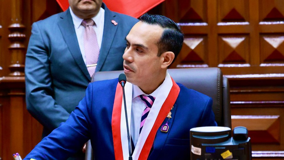 José Jeri assume o cargo interinamente até as próximas eleições