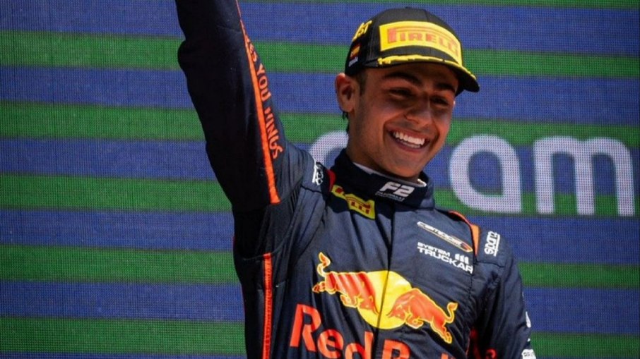 Arvid Lindblad obteve a superlicença em fevereiro deste ano, ainda aos 17 anos
