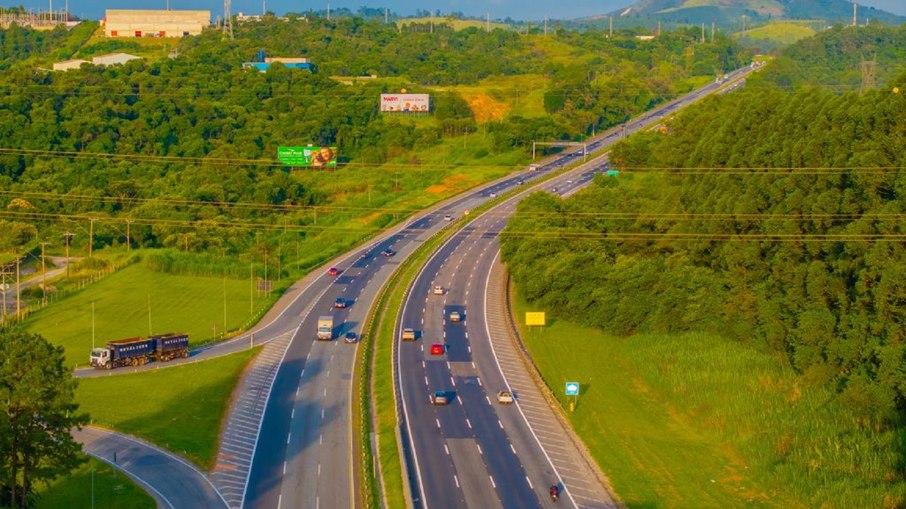 Com 315 km, rodovia começa no Cebolão, na capital paulista e vai até Santa Cruz do Rio Pardo, interior do Estado