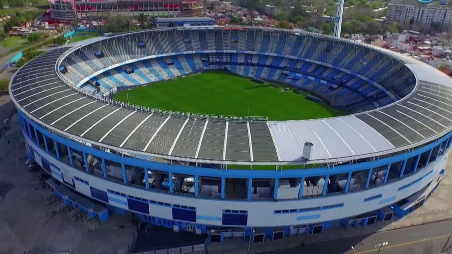 Flamengo e Racing duelam por vaga na final da Libertadores Flamengo e Racing duelam por vaga na final da Libertadores