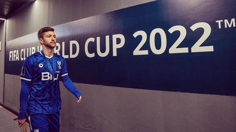 Vietto defendia o Al-Hilal Vietto defendia o Al-Hilal