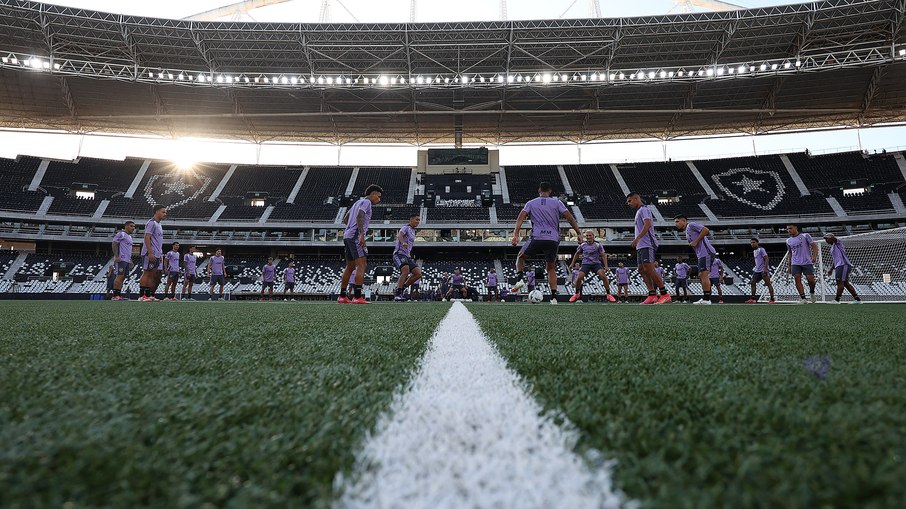 Nilton Santos recebe o duelo desta tarde