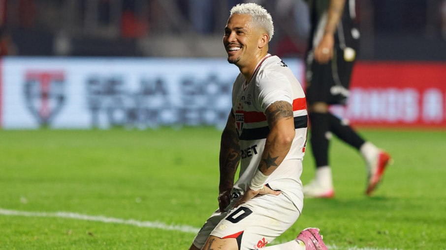 Jornalista minimiza pênalti e culpa Luciano do São Paulo