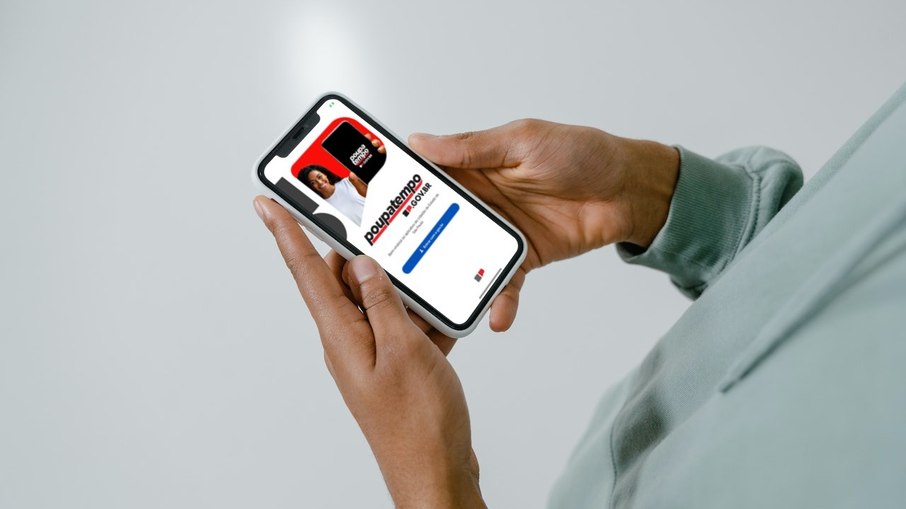 A opção de Libras começou a valer no aplicativo do Poupatempo nesta quarta-feira (10)