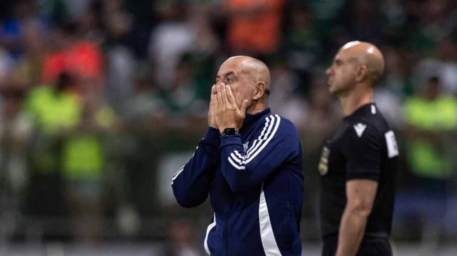 Leonardo Jardim durante Palmeiras 0 x 0 Cruzeiro