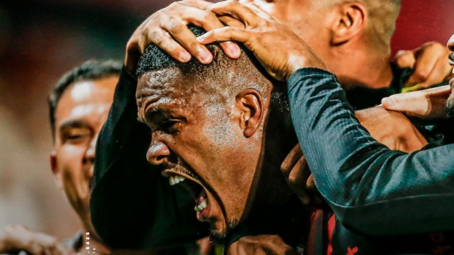 Red Bull Bragantino venceu o Atlético-MG por 2 a 0 