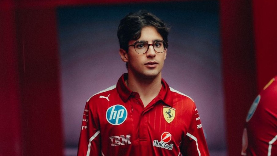 Rafael Câmara faz parte da Academia de Pilotos da Ferrari Rafael Câmara faz parte da Academia de Pilotos da Ferrari