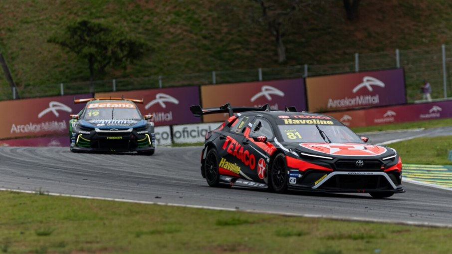 Arthur Leist vence etapa final de temporada em Interlagos