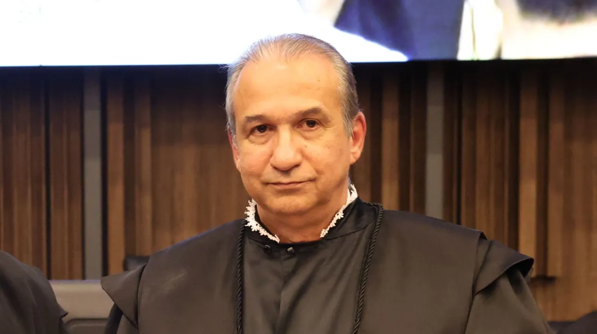 O desembargador Magid Nauef Láuar, que inocentou o homem de 35 anos que abusou da menina de 12 e agora foi acusado de assédio sexual por 4 pessoas..- Foto: Juarez Rodrigues/TJMG