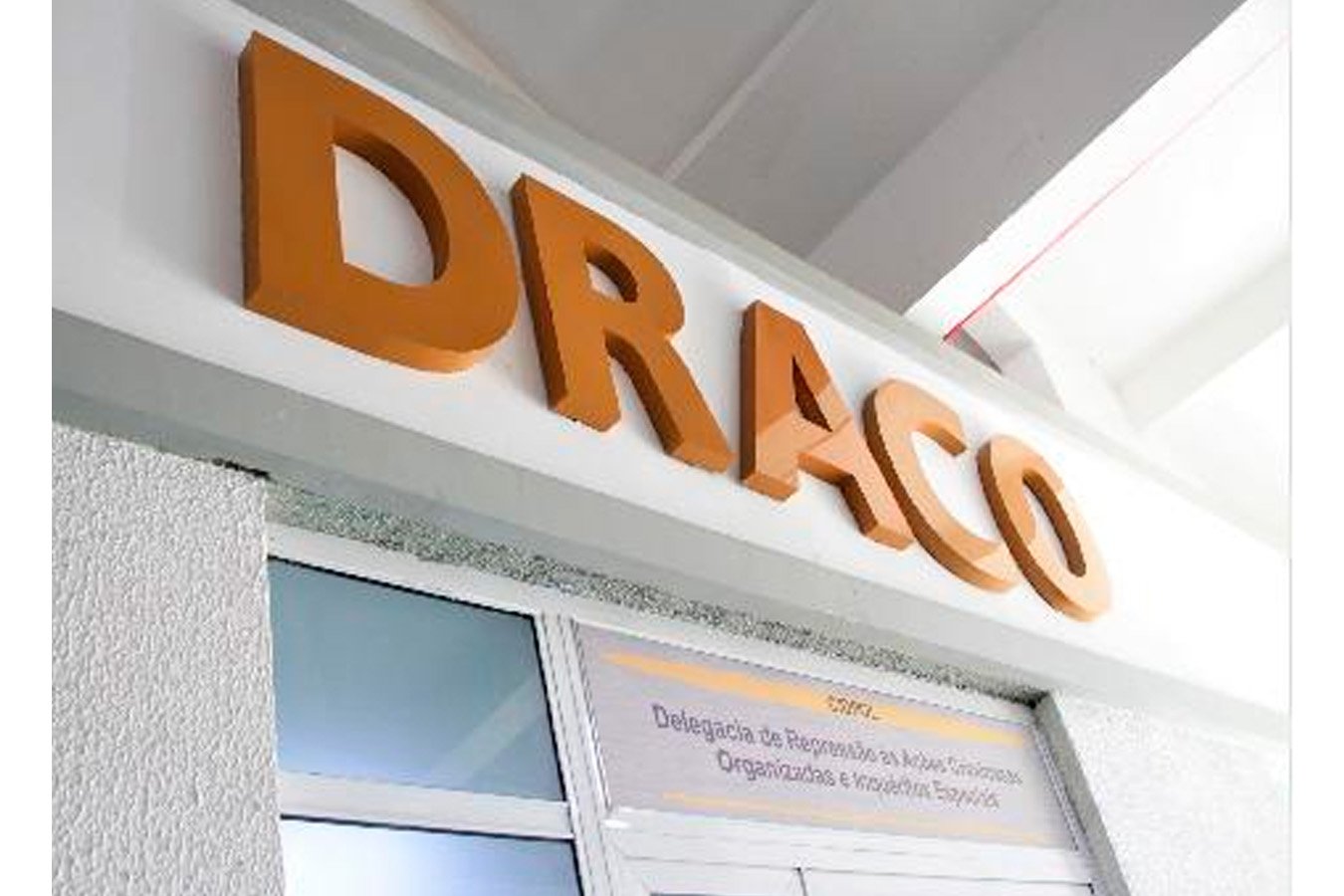 Polícia Civil realiza operação contra organização criminosa que explorava transporte clandestino na Região dos Lagos