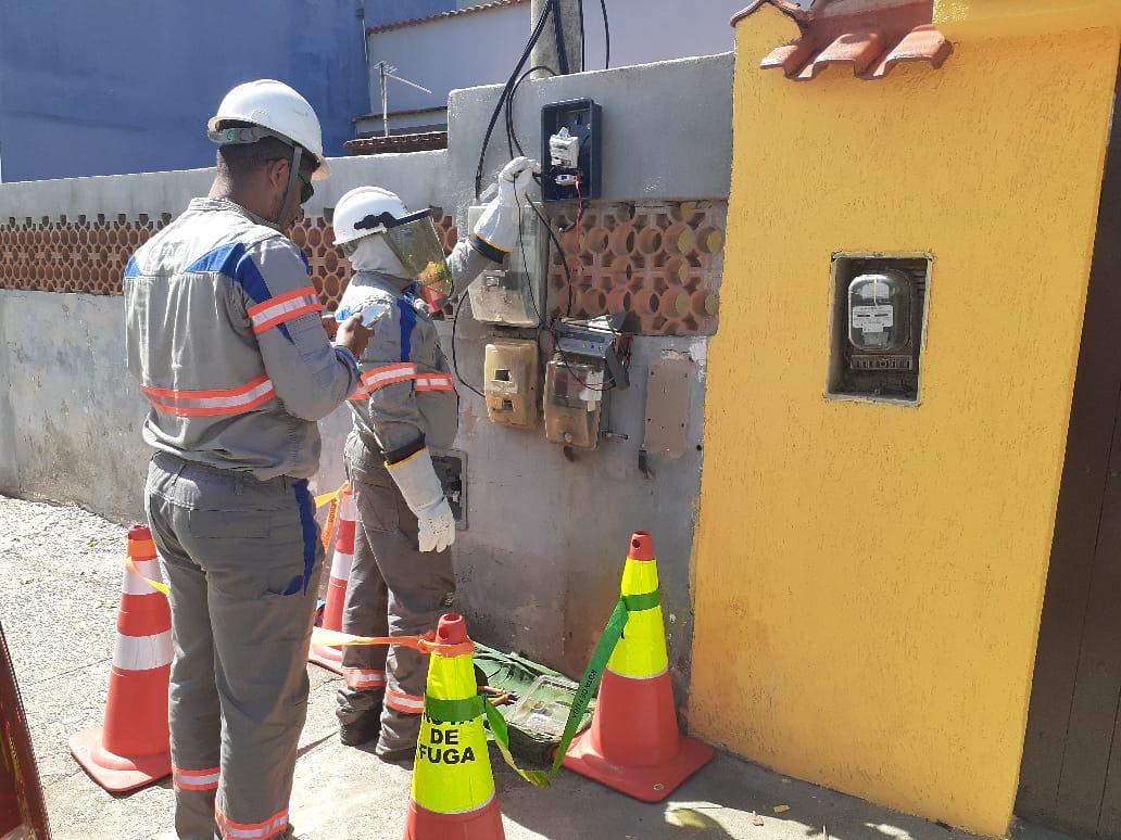 Duque de Caxias e São Gonçalo lideram ranking de furto de energia na área de concessão da Enel Rio Duque de Caxias e São Gonçalo lideram ranking de furto de energia na área de concessão da Enel Rio