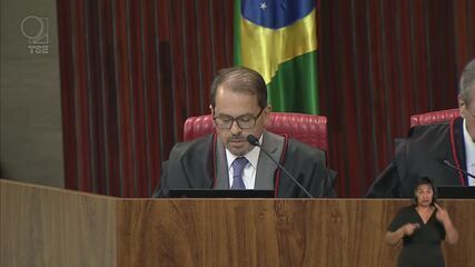 Retotalização dará a Ruas 74 mil votos acima do necessário para vencer no 1º turno; veja próximos passos Retotalização dará a Ruas 74 mil votos acima do necessário para vencer no 1º turno; veja próximos passos