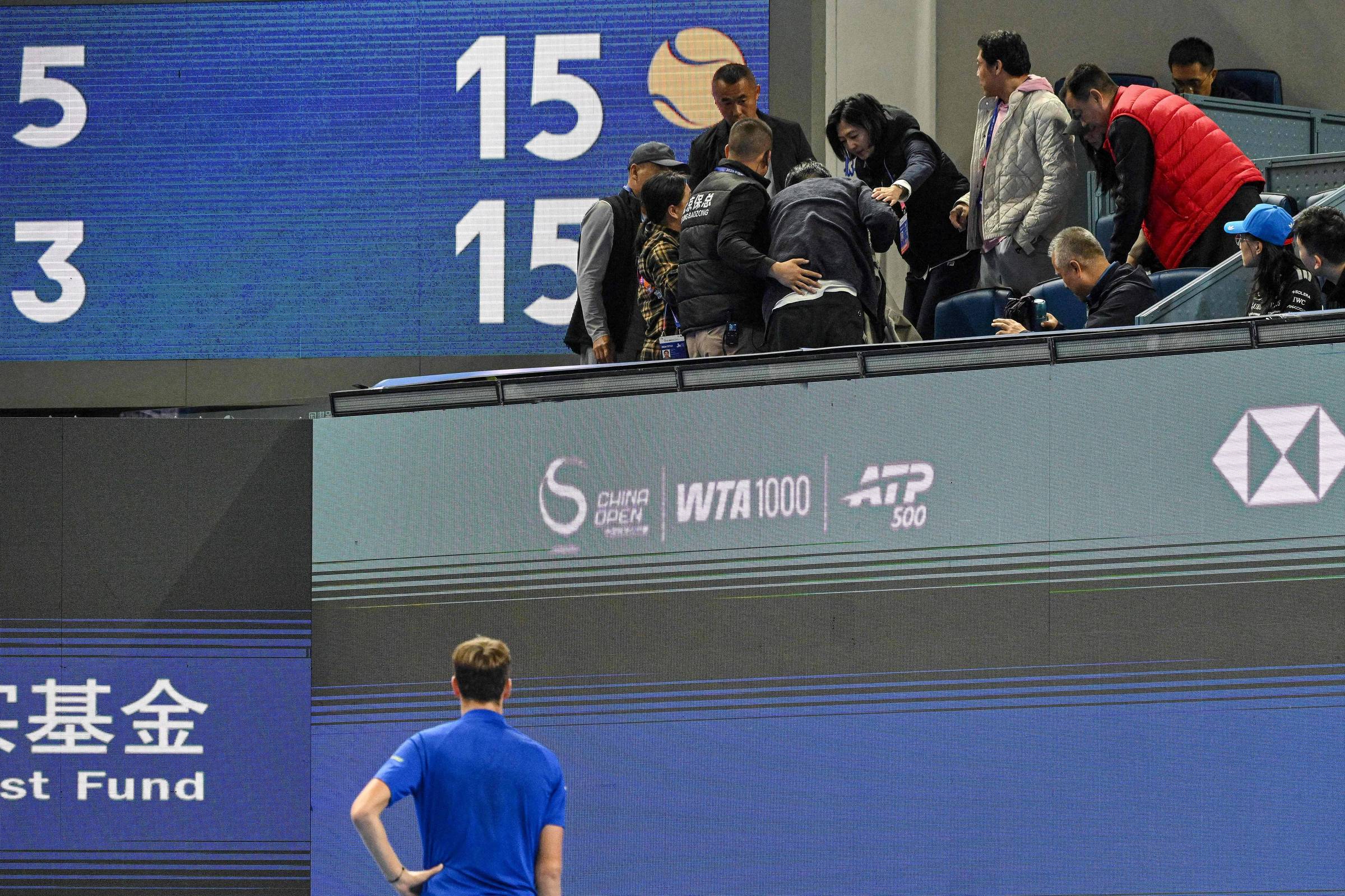 Djokovic vai à 146ª final após punição a Medvedev – 05/10/2026 – Esporte