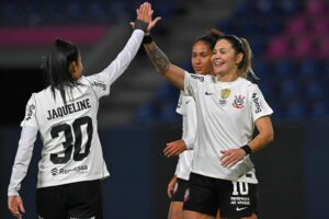 Corinthians avança à semifinal da Libertadores feminina – 24/10/2026 – Esporte