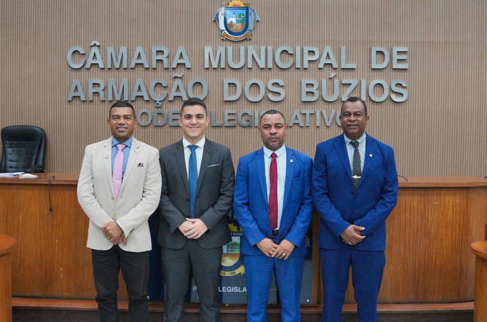 Direto da Fonte | Victor Santos é reeleito presidente da Câmara de Búzios para biênio 2027-2028