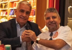 Só love: Quaquá e Ceciliano fazem as pazes e prefeito de Maricá chama o deputado eleito de ‘nosso candidato à presidência da Alerj’ Só love: Quaquá e Ceciliano fazem as pazes e prefeito de Maricá chama o deputado eleito de ‘nosso candidato à presidência da Alerj’