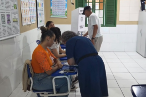Abstenção cresce e comparecimento cai no segundo turno em Campos Abstenção cresce e comparecimento cai no segundo turno em Campos