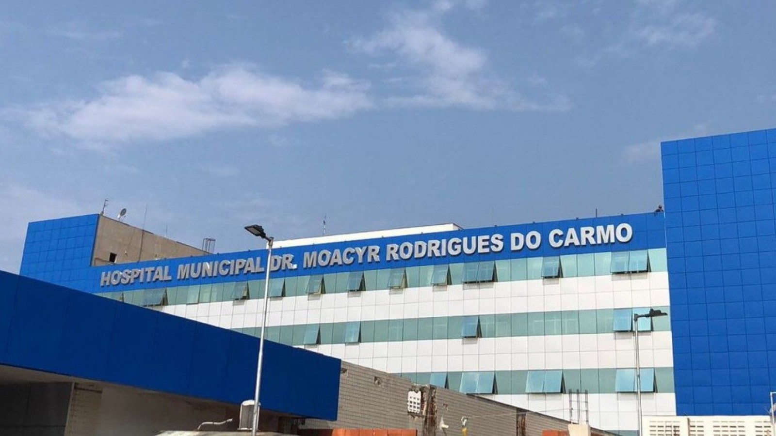 Torcedor é baleado em parada de táxi em Caxias a caminho de jogo no Nílton Santos