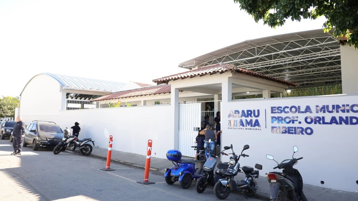 Araruama terá 35 escolas municipais como locais de votação neste domingo Araruama terá 35 escolas municipais como locais de votação neste domingo