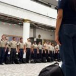 Por que o México está desmilitarizando suas escolas
